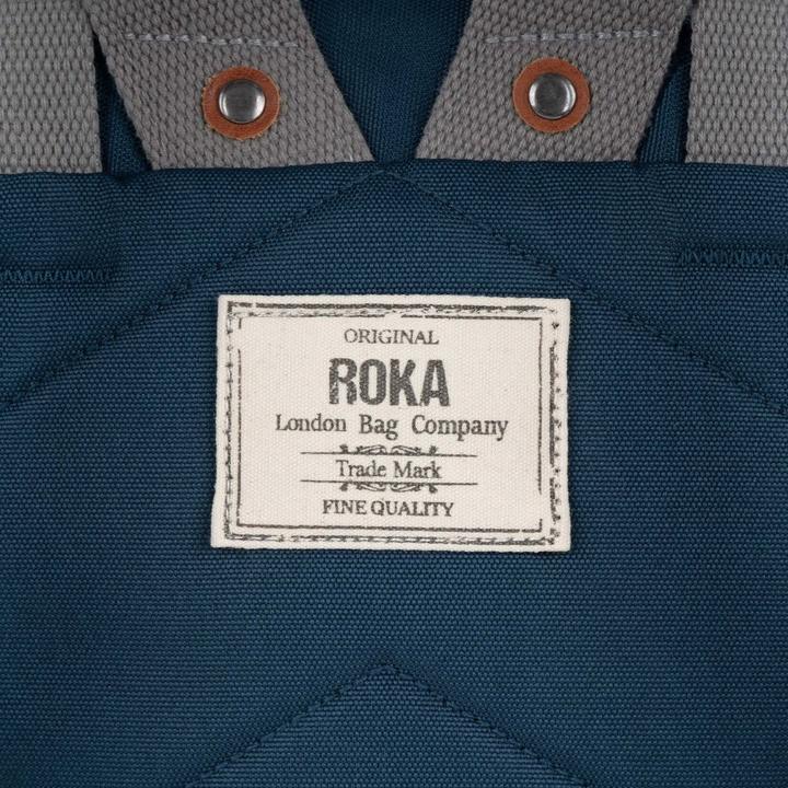 Produktbild Roka London Finchley A Sustainable Pacific 12-15 recycled bottles Small (15 l)