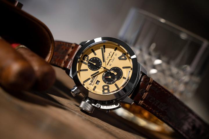 Produktbild U-Boat 9568 Classico 45 mm Tungsteno CAS 2 Herrenuhr 10ATM (Chronograph, 45 mm)