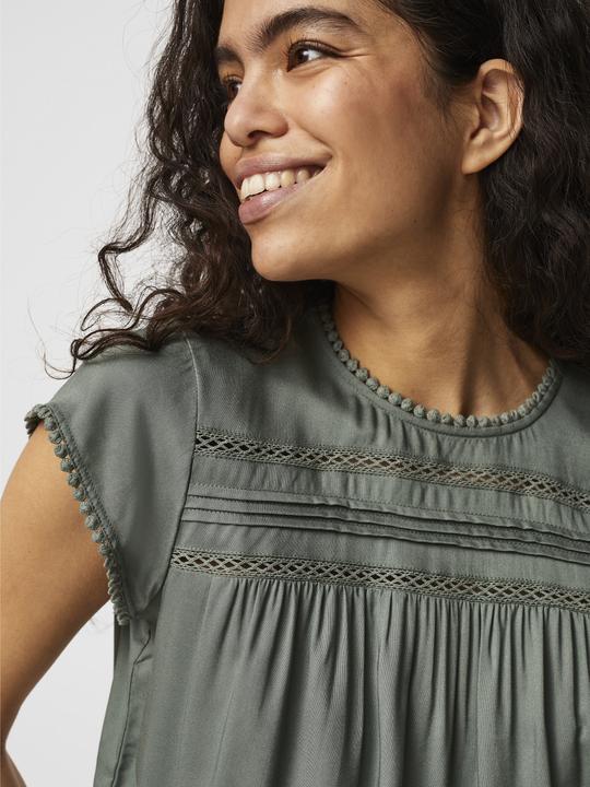 Immagine prodotto Vero Moda Top in pizzo con maniche corte (L)