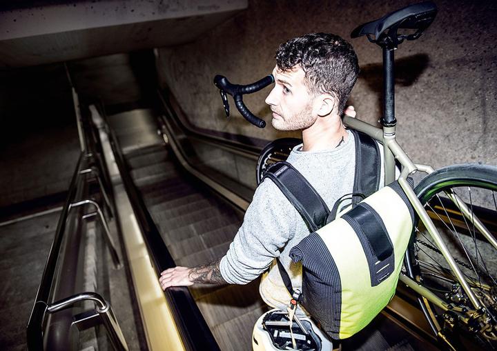 Produktbild Ortlieb Velocity High Vis, 23L, black reflective (23 l)
