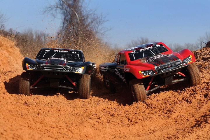 Image du produit Traxxas Slash (RTR Prêt à fonctionner)