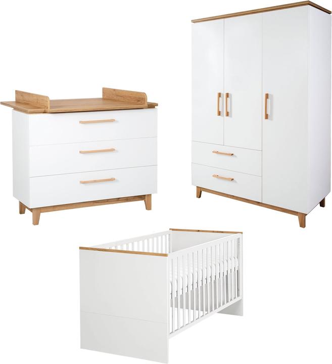 Roba Finn (Babybett, Wickelkommode, Kinderkleiderschrank)
