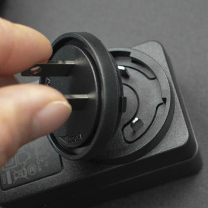 Actual product image DFRobot 5V 3A USB-C power supply AC/DC adapter