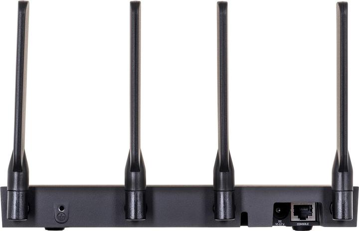 Image du produit MikroTik RB4011iGS+5HacQ2HnD-IN
