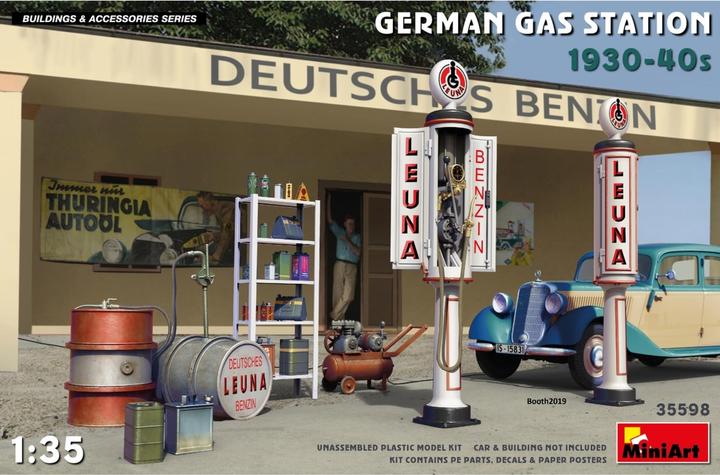 Actual product image Mini art German Gas Station 1930-40s