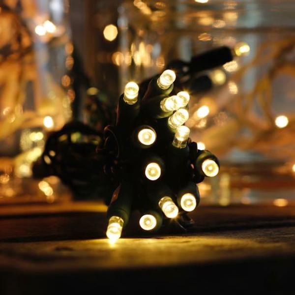 Immagine prodotto Lumina Swiss Ghirlanda LED Tradizionale di Natale Calda 2700K 100LED 10m (10 m)