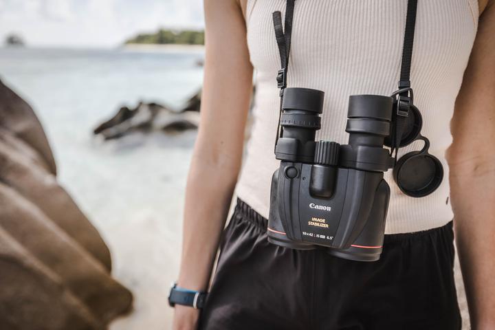 Produktbild Canon 10x42L IS WP (10 x, 42 mm)