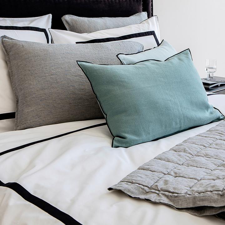 Actual product image AM.PM Elina (Pillowcase, 50 x 50 cm)