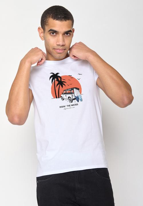 Actual product image Greenbomb Nature Car Surf Guide T-Shirt (XL)