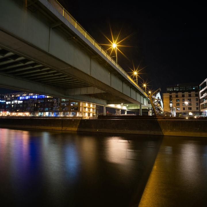 Produktbild Laowa 10mm 1:4 Pancake Nikon Z (APS-C) silber (Manual Focus) (Neuheit) (Nikon Z, APS-C / DX)