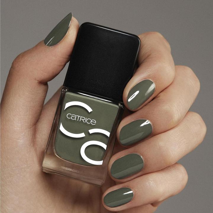 Actual product image Catrice ICONAILS Gel Lacquer (138 Into The Woods, Gel-Effect Nail Polish)