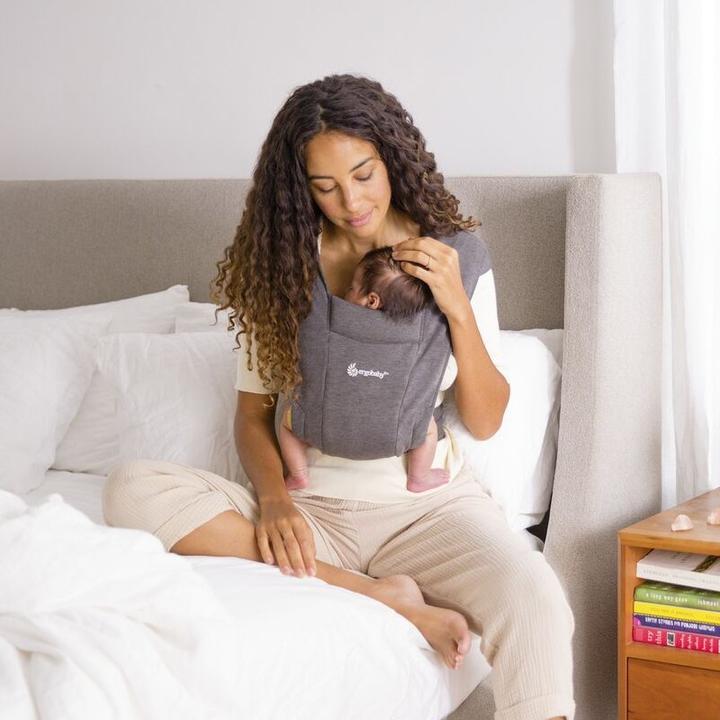 Actual product image Ergobaby Embrace newborn carrier
