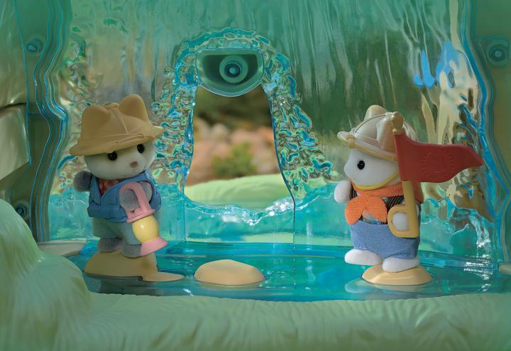 Produktbild Sylvanian Families Abenteuerspielplatz Wasserfall