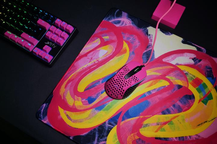 Actual product image CHERRY xtrfy GP4 (L)