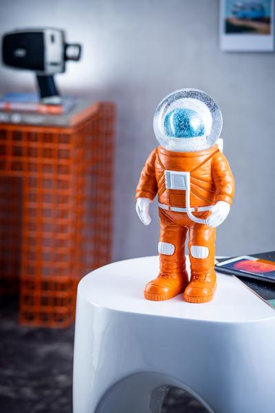 Actual product image Donkey Products Summerglobe - The Giant Marstronaut