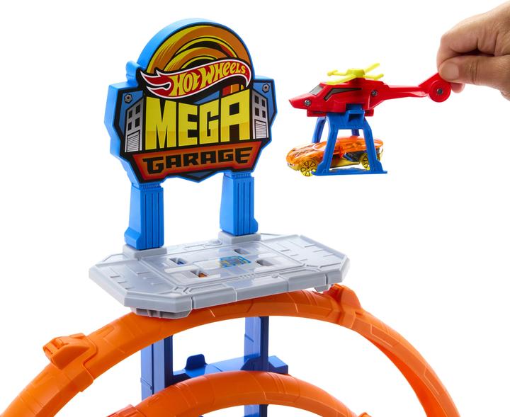 Actual product image Hot Wheels City Mega Garage