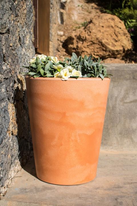 Produktbild Newgarden GERBERA 33 Pflanzkübel gross rund ø32x39cm terrakotta 20L mit Wasserspeicher outdoor (3300 lm)