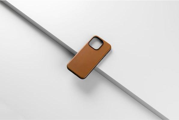 Produktbild Nomad Modern Leather Case (Apple iPhone 15 Pro)
