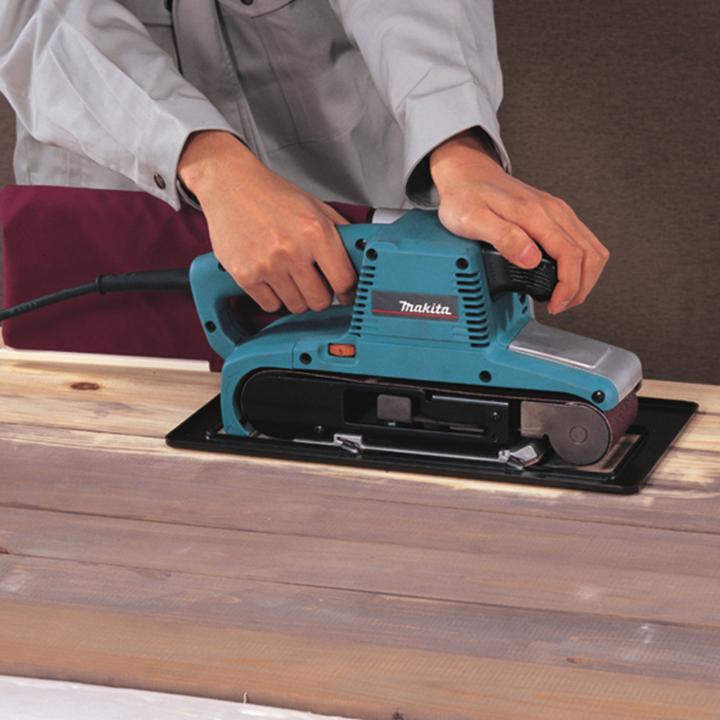 Produktbild Makita BANDSCHLEIFER 1010W 76x610mm REG. 9920 (Bandschleifer, 1010 W)