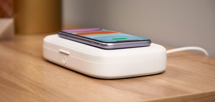 Produktbild Belkin UV Sanitizer mit Wireless Charging (10 W)