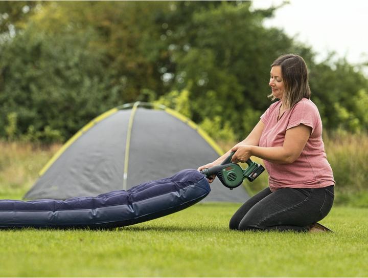 Produktbild Bosch Home & Garden Universal (Akkubetrieb, Laubbläser)