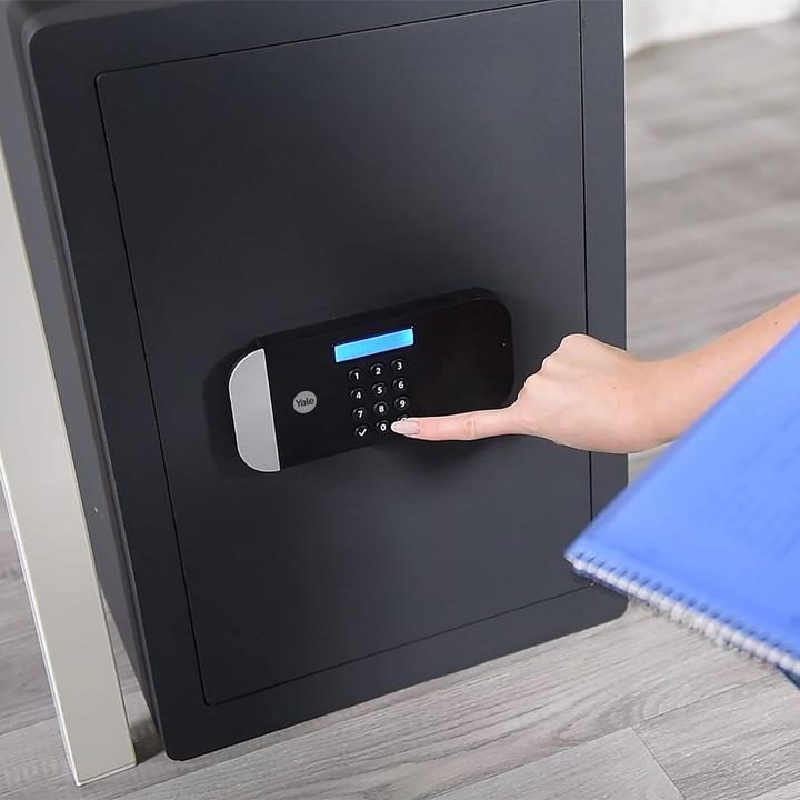 Actual product image Yale Professional (49.80 l)