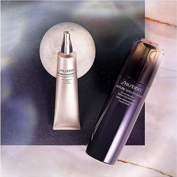 Actual product image Shiseido Future Solution LX Infinite Treatment Primer 40ml