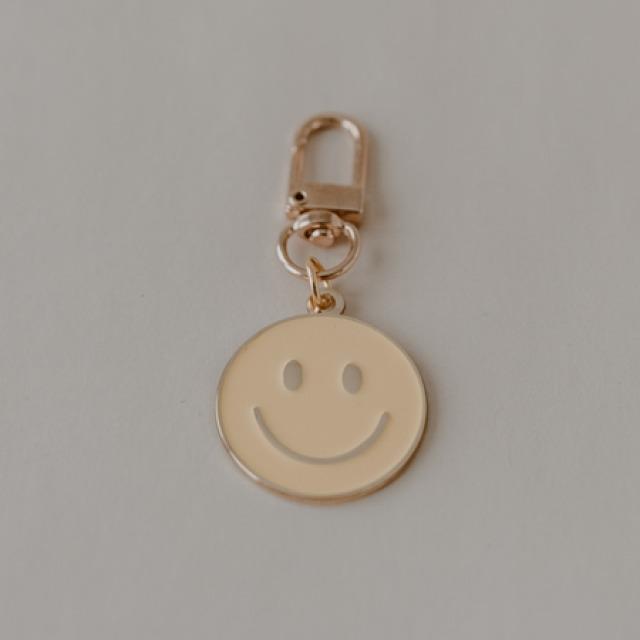 Actual product image Eulenschnitt Smiley key ring - by