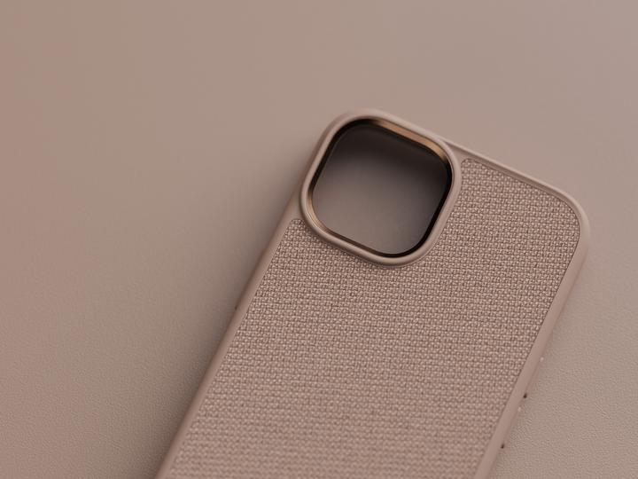Actual product image Njord Hard Cover Tonal Case Pink Sand (Apple iPhone 14)