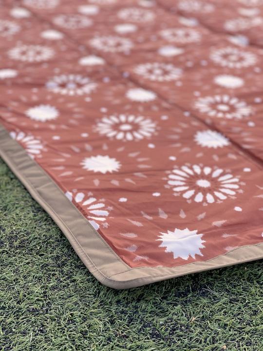 Actual product image little unicorn Outdoor Blanket Extra Big - Sun Baked