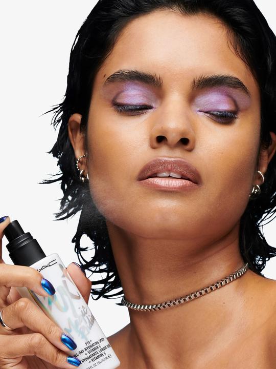 Produktbild MAC Cosmetics Fix+ Magic Radianc (100 ml)