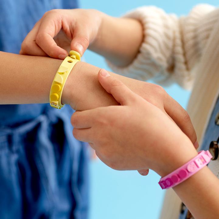 Actual product image LEGO Ice Cream Friendship Bracelets (41910, LEGO Dots)
