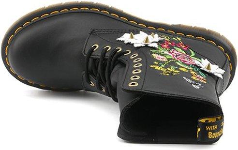 Actual product image Dr. Martens 1490 Bloom (38)