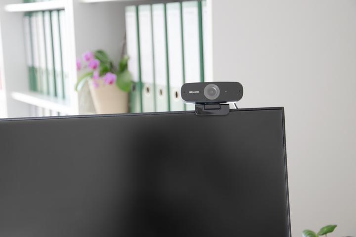 Actual product image BC Master BC-W1 Full HD Webcam with 1/2.7" CMOS Sensor black (2.10 Mpx)