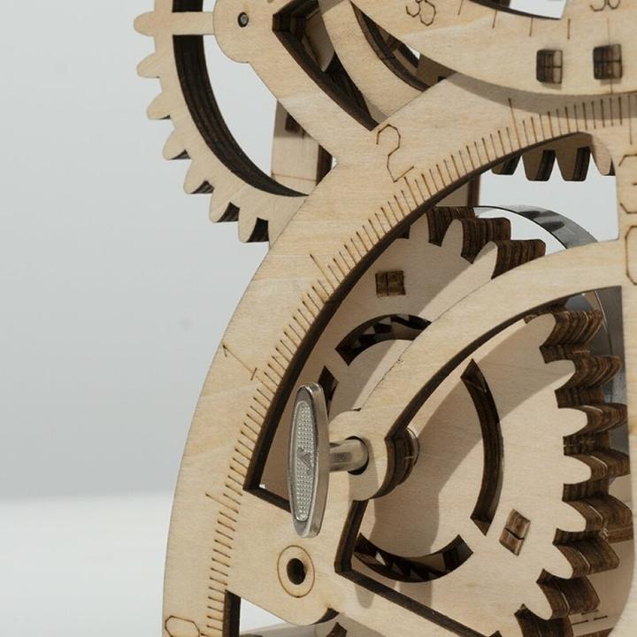 Actual product image Robotime Wooden clockwork kit (166 pieces)