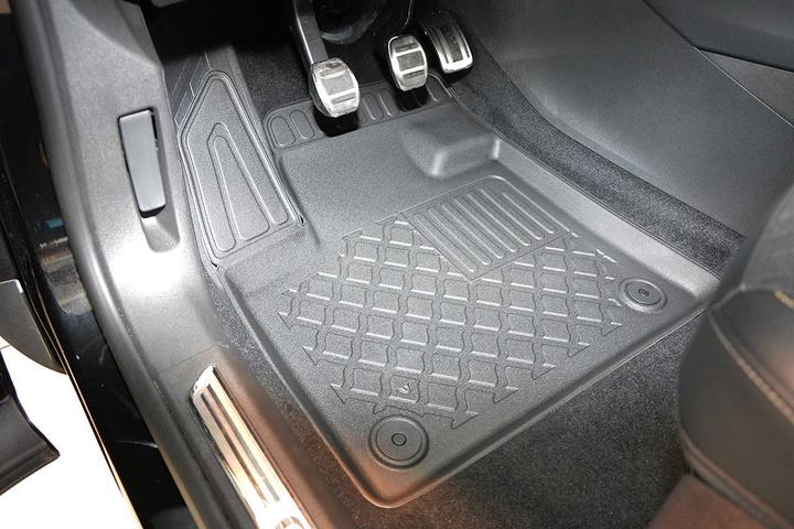 Actual product image Aristar All-weather floor mats for Peugeot 3008 Hybrid and Hybrid4 from 2019 (with FOCAL hi-fi system) (1 set of 4 floor mats)