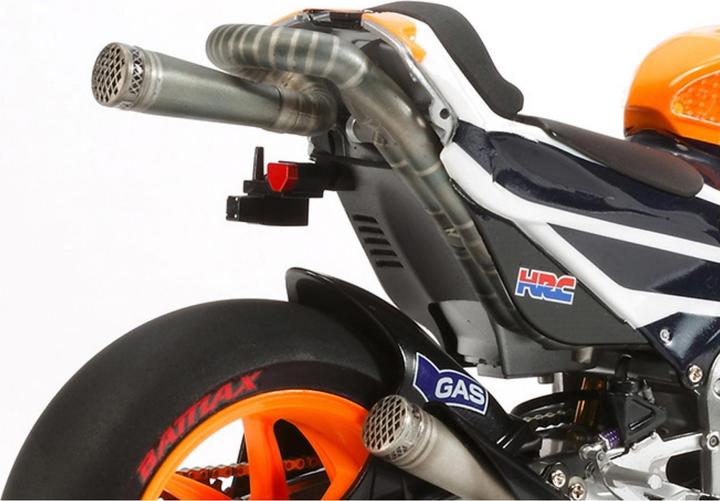 Actual product image Tamiya Repsol Honda RC213V 2014