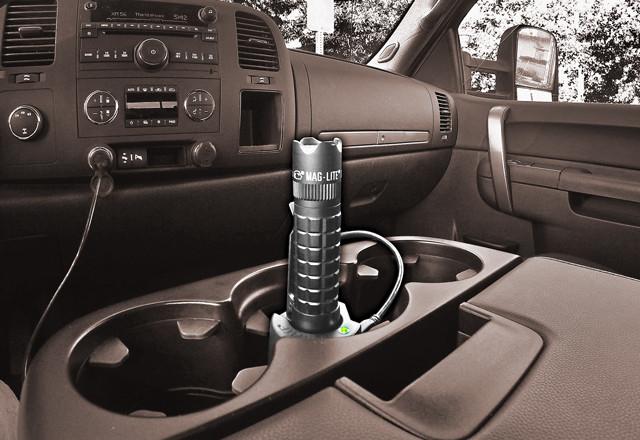 Actual product image Maglite LED MAG-TAC rechargeable crown (14.80 cm, 543 lm)