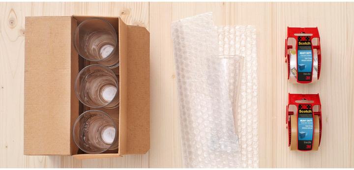 Actual product image Scotch Packaging tape with dispenser (48 mm)