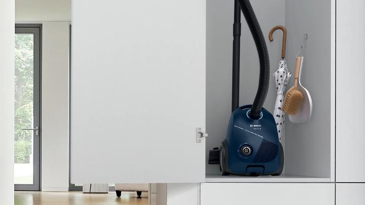 Produktbild Bosch Hausgeräte BGLS2BU2