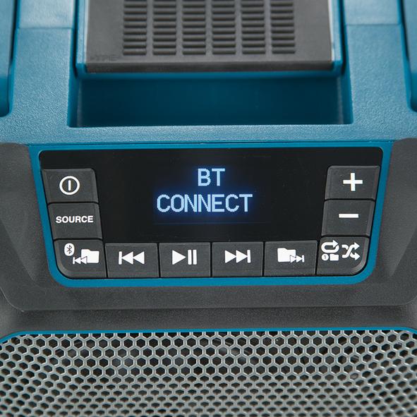 Actual product image Makita DMR202 (32 h, Rechargeable battery operated, Electrical connection)