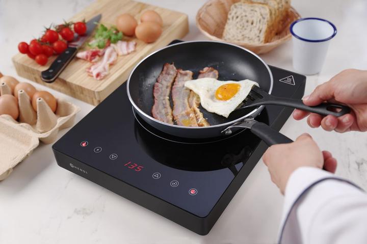 Immagine prodotto Hendi Fornello a induzione nero 230V 2000W Linea Cucina