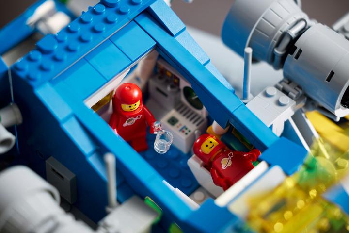 Produktbild LEGO Entdeckerraumschiff (10497, LEGO Icons)