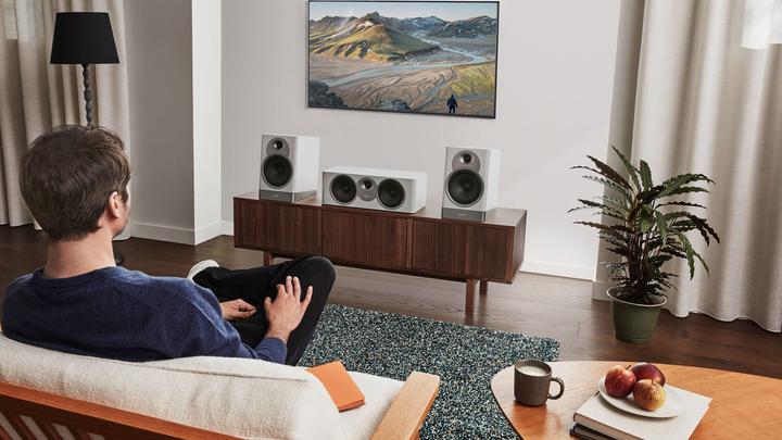 Actual product image Jamo S17B (1 pair, 150 W)