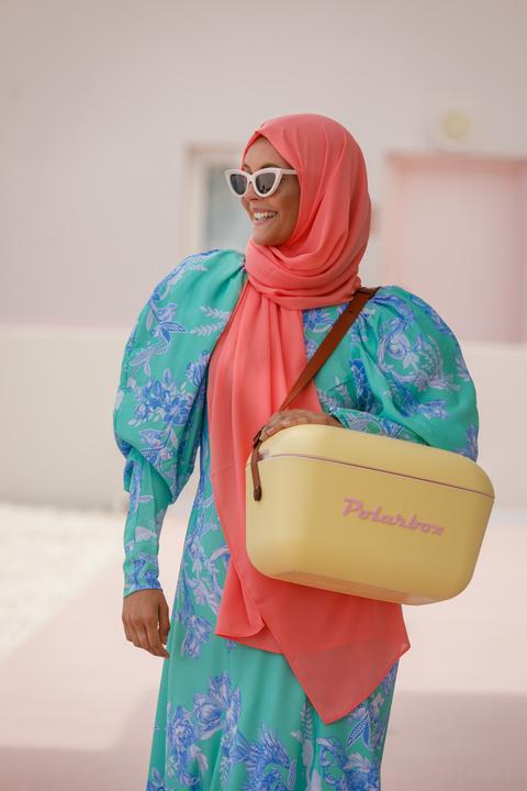 Actual product image Polarbox Retro Cooler yellow 12l (12 l)