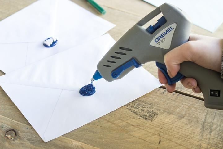 Produktbild Dremel Heissklebepistole 930 (930-18 Hobby)