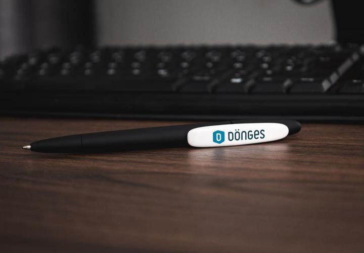 Produktbild Dönges Kugelschreiber, schwarz mit Logo (Schwarz)