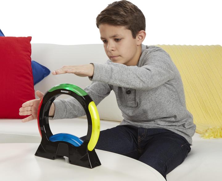 Actual product image Hasbro Gaming Simon Air (German, French, Italian)