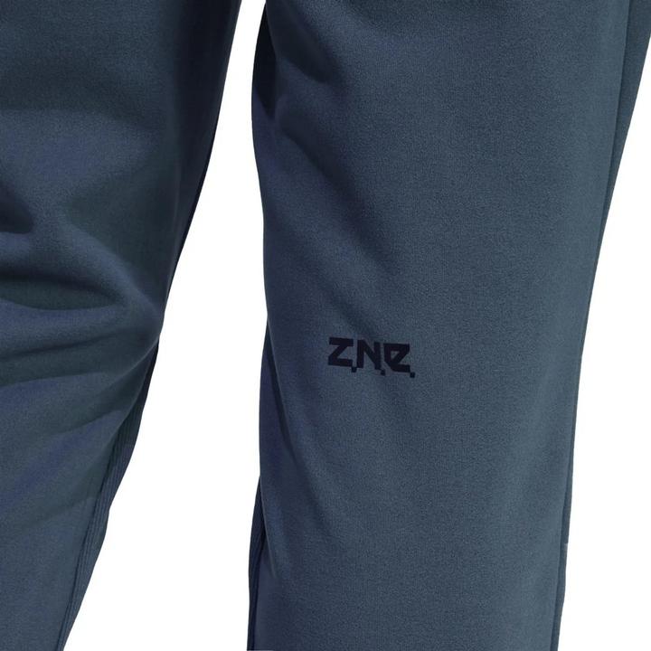 Immagine prodotto adidas Z.N.E Winterized Pantaloni da Jogging Uomo (L)