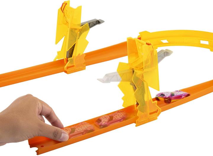 Actual product image Hot Wheels Track Builder Lightning Boost Pack